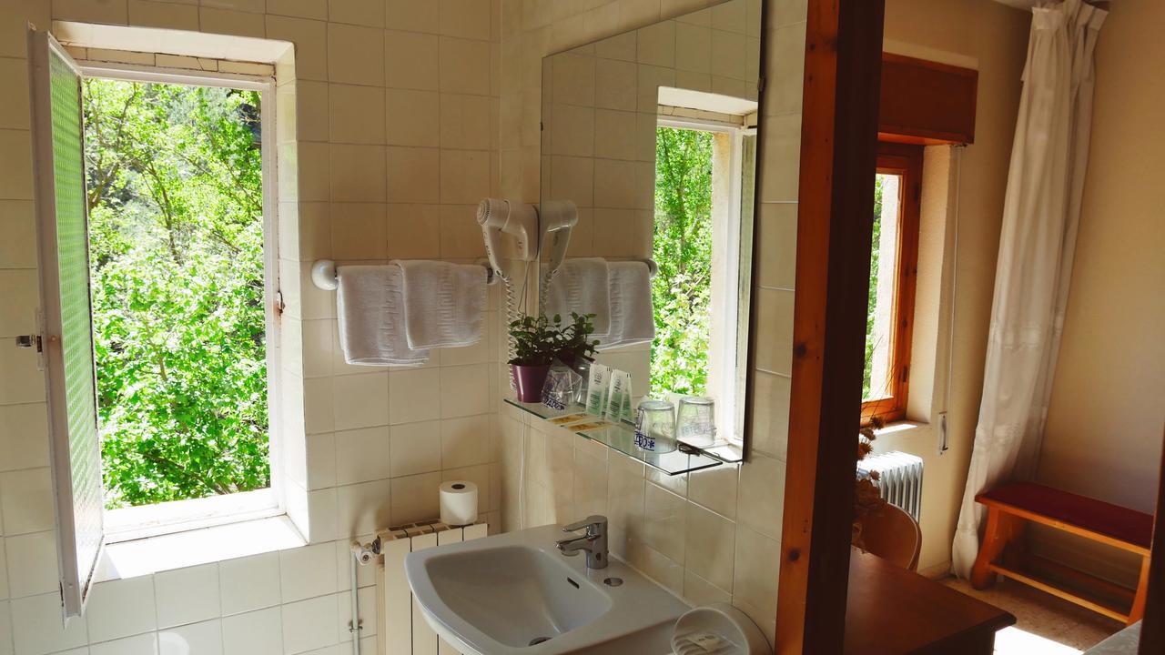 Hotel Balneario De Tus Yeste Esterno foto